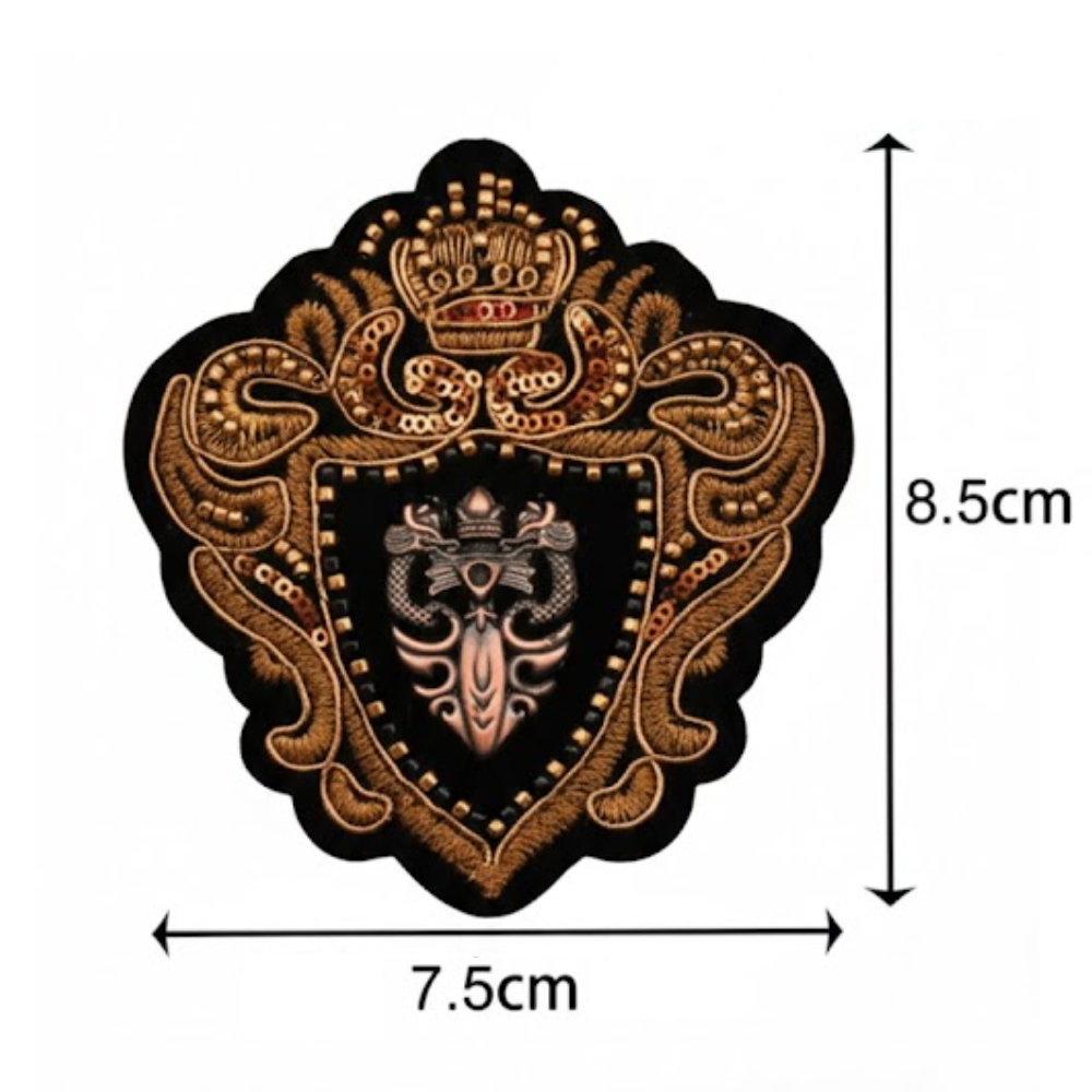 Écusson Thermocollant Blason Royal Baroque Noir Or – Patch Brodé Couronne Impériale Vintage – Applique Héraldique Luxe Customisation Textile